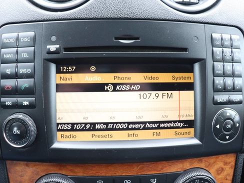 Used 2009 Mercedes-Benz ML 320 BlueTEC 4MATIC image 22