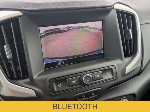 Used 2023 GMC Terrain SLE w/ Driver Convenience Package FWD image 23