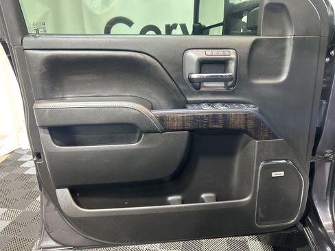 Used 2016 GMC Sierra 2500 Denali w/ Duramax Plus Package image 21