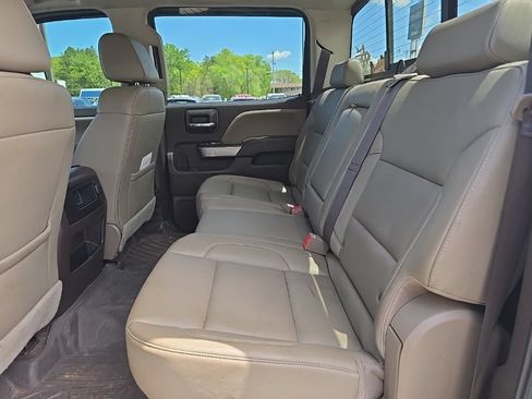 Used 2018 Chevrolet Silverado 1500 LTZ Z71 AWD/4WD image 7