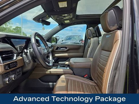 Used 2025 GMC Yukon Denali Ultimate AWD/4WD image 2