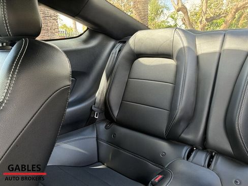 Used 2022 Ford Mustang GT Premium image 25