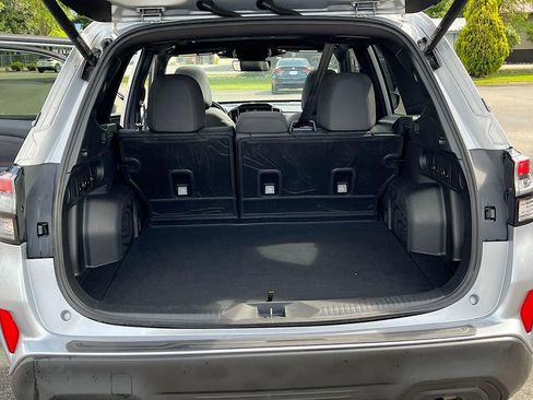 Used 2025 Subaru Forester Premium w/ Convenience Package #2 AWD/4WD image 25