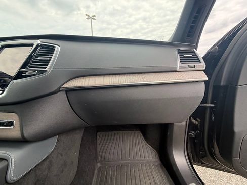 Used 2023 Volvo XC90 B6 Ultimate AWD/4WD image 30