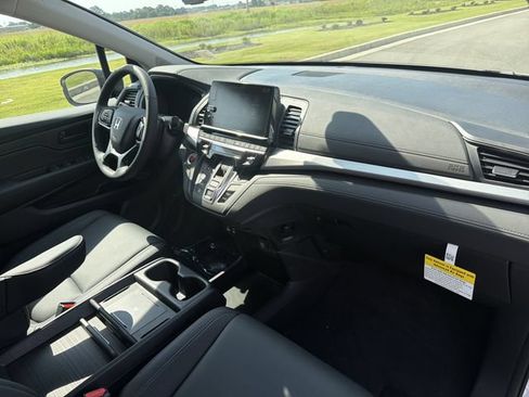 New 2026 Honda Odyssey EX-L image 15