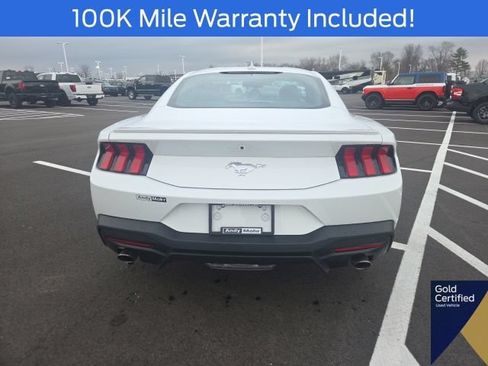 Used 2025 Ford Mustang Premium RWD image 15