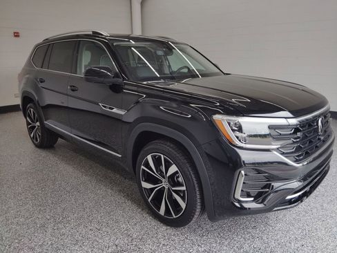 New 2026 Volkswagen Atlas SEL Premium R-Line AWD/4WD image 3