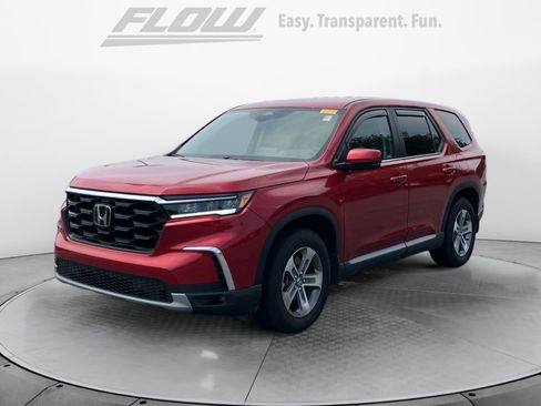 Used 2025 Honda Pilot EX-L image 4