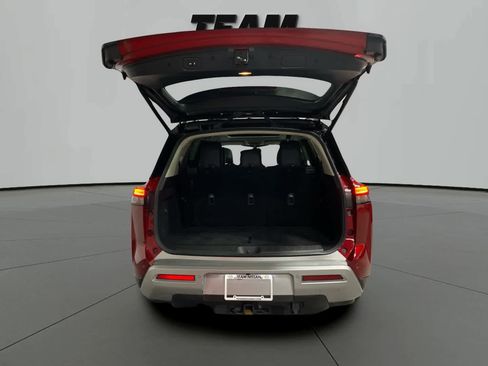 Used 2023 Nissan Pathfinder SL w/ SL Premium Package image 8