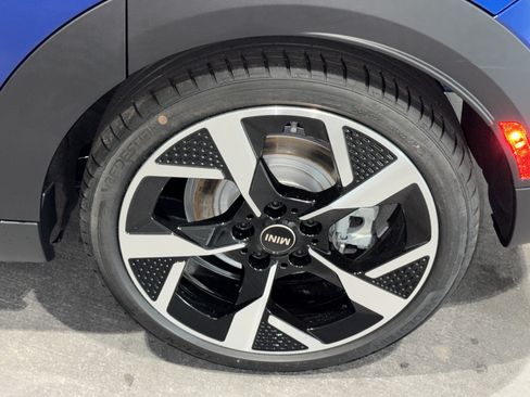 New 2026 MINI Cooper S FWD image 26