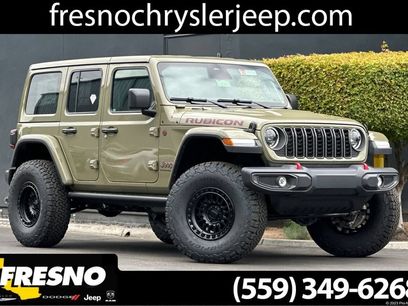 New 2026 Jeep Wrangler Unlimited Rubicon w/ Technology Group