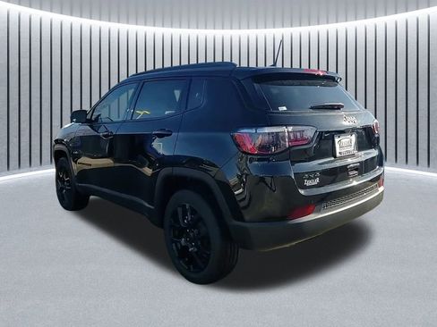 New 2026 Jeep Compass Latitude image 5