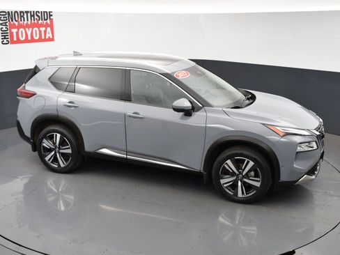 Used 2022 Nissan Rogue Platinum w/ Head-Up Display Package image 33