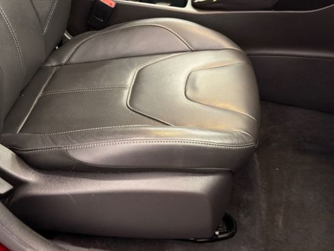 Used 2016 Ford Focus Titanium w/ Exterior Protection Package image 11