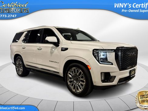 Used 2023 GMC Yukon Denali Ultimate image 3