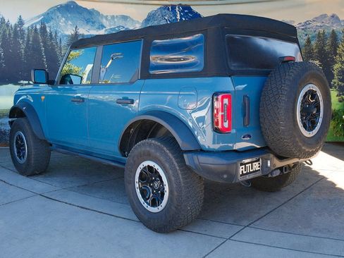 Used 2021 Ford Bronco Badlands w/ Sasquatch Package AWD/4WD image 4