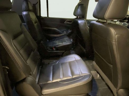 Used 2020 GMC Yukon XL Denali w/ Denali Ultimate Package AWD/4WD image 28
