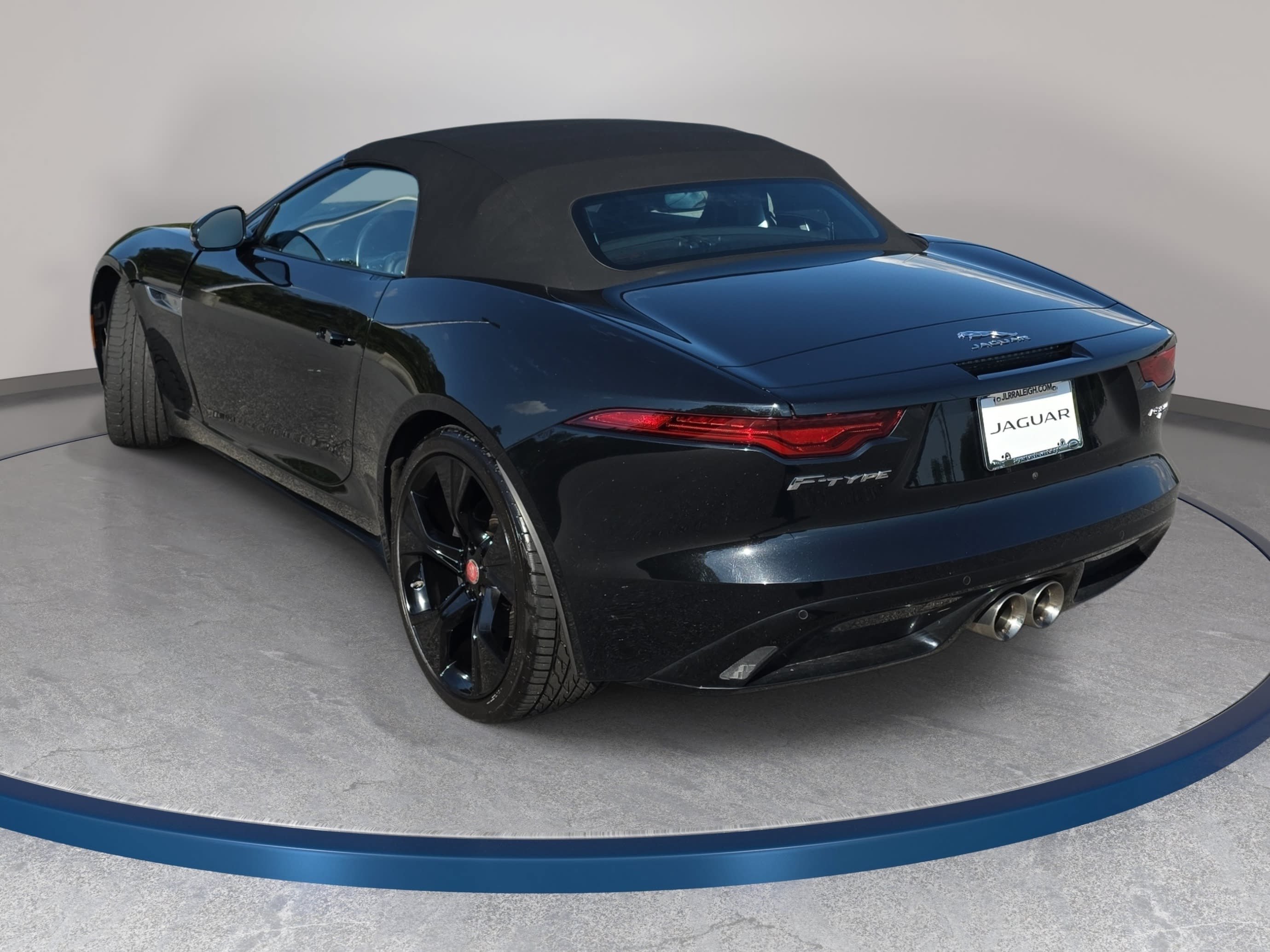 Used 2021 Jaguar F-TYPE R-Dynamic AWD/4WD image 7