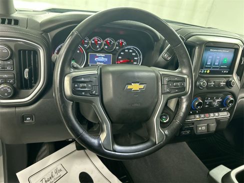 Used 2020 Chevrolet Silverado 1500 LT w/ Convenience Package image 4