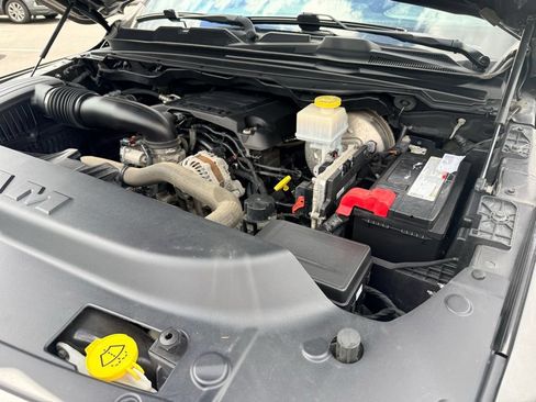 Used 2019 RAM 1500 Sport w/ Leather & Sound Group AWD/4WD image 37