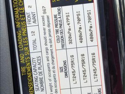 Used 2015 Mercedes-Benz Sprinter 2500 image 15