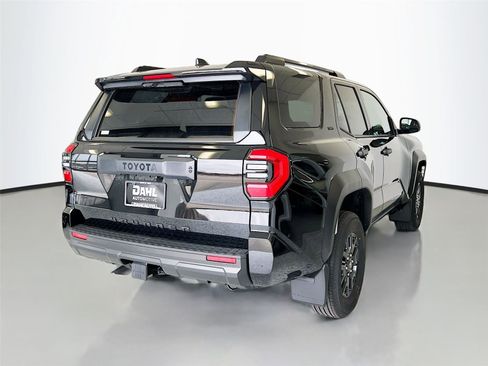 New 2026 Toyota 4Runner SR5 image 13