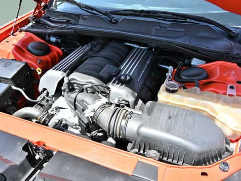 Used 2021 Dodge Challenger R/T Scat Pack RWD image 19