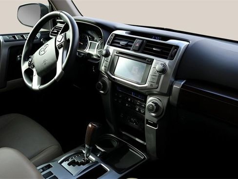 Used 2019 Toyota 4Runner Limited image 18