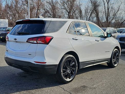 Used 2023 Chevrolet Equinox LS w/ LS Convenience Package image 6