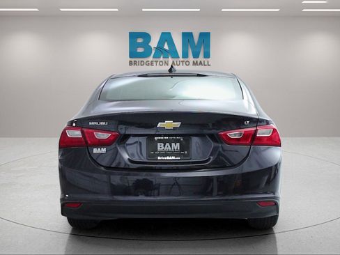 Used 2023 Chevrolet Malibu LT FWD image 6