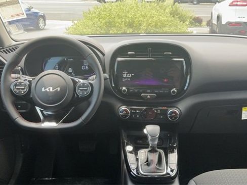 Certified 2025 Kia Soul GT-Line w/ GT-Line Technology Package image 24