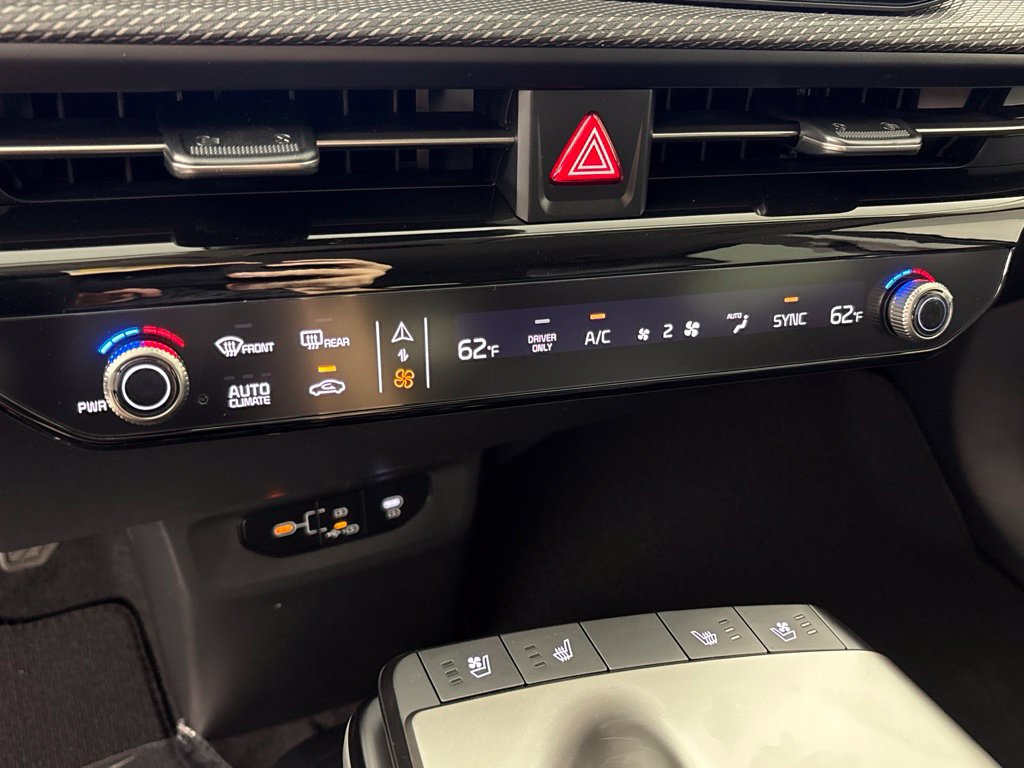 New 2026 Kia EV6 Wind RWD image 40