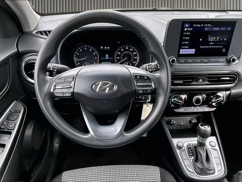Used 2022 Hyundai Kona SE w/ Cargo Package FWD image 6