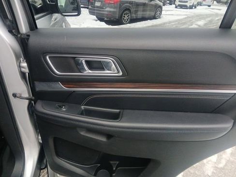 Certified 2018 Ford Explorer Limited image 51