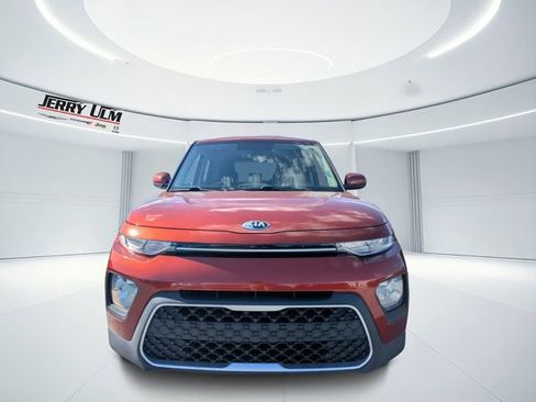 Used 2021 Kia Soul LX image 7