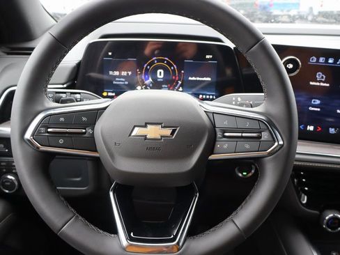 New 2026 Chevrolet Suburban Premier AWD/4WD image 7