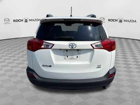 Used 2015 Toyota RAV4 LE AWD/4WD image 6