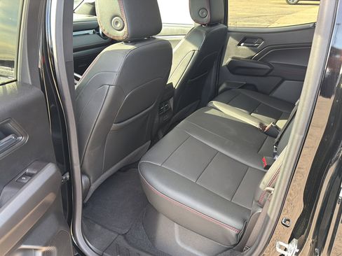 Used 2025 Chevrolet Colorado Z71 w/ Z71 Convenience Package 2 image 18