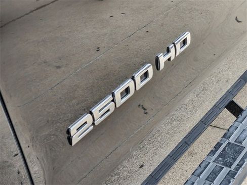Used 2018 Chevrolet Silverado 2500 W/T RWD image 10