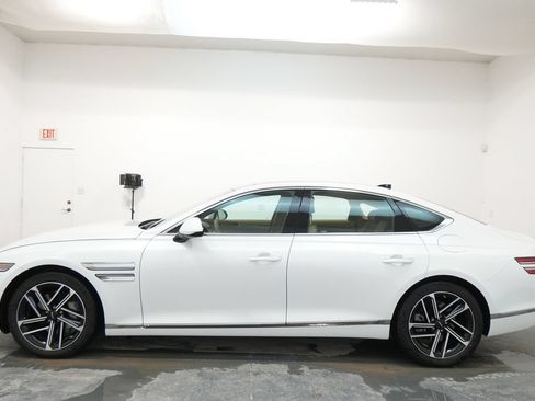 Used 2025 Genesis G80 2.5T Advanced AWD/4WD image 4