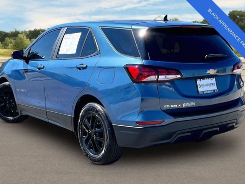 Used 2024 Chevrolet Equinox LS w/ LS Convenience Package FWD image 11