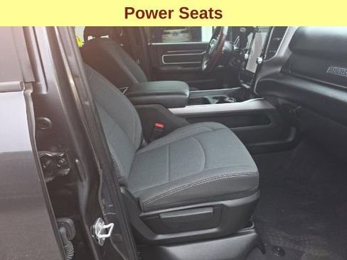 Used 2024 RAM 3500 Big Horn w/ Night Edition AWD/4WD image 10