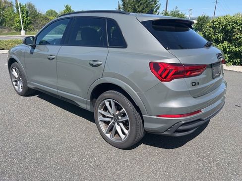 Used 2023 Audi Q3 2.0T Premium w/ Black Optic Sport Package AWD/4WD image 6
