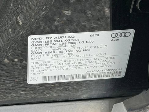 Used 2021 Audi Q5 e Prestige w/ Prestige Package AWD/4WD image 9