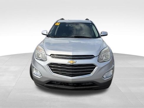 Used 2017 Chevrolet Equinox LT w/ Convenience Package FWD image 8