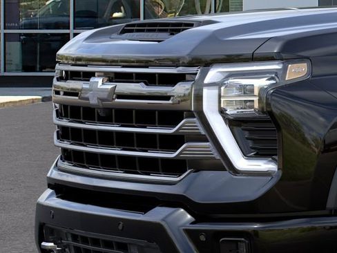 New 2026 Chevrolet Silverado 2500 High Country w/ Midnight Edition AWD/4WD image 13