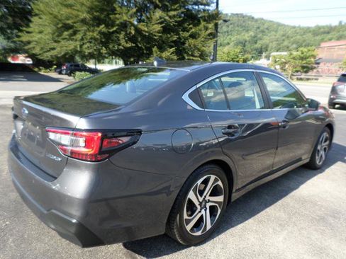 Used 2022 Subaru Legacy Limited image 6