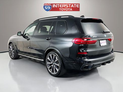 Used 2022 BMW X7 xDrive40i w/ M Sport Package AWD/4WD image 5