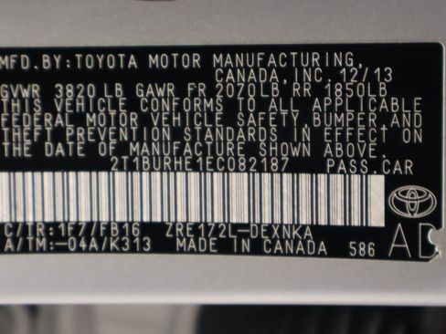 Used 2014 Toyota Corolla LE FWD image 17