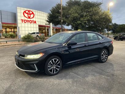 Used 2025 Volkswagen Jetta SE